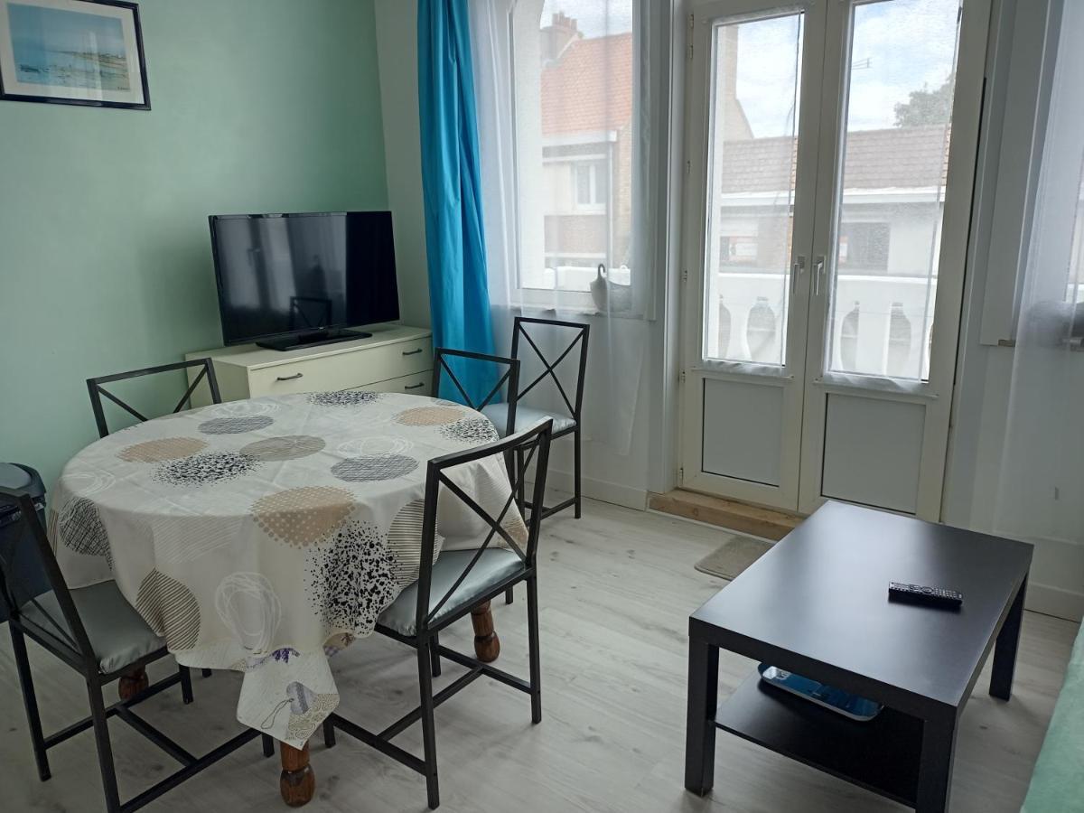 Appartement Beau T2 à 200 m plage proche commerces et restaurants à Bray-Dunes Extérieur photo
